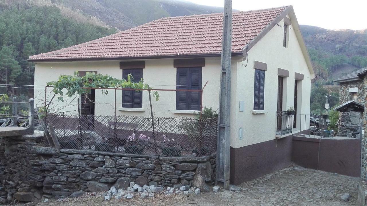 Casa Bernaldo Appartamento Covas do Monte Esterno foto